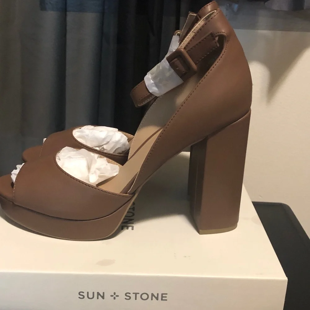Sun + Stone Brown Open-Toe Ankle-Strap Platform Sandals